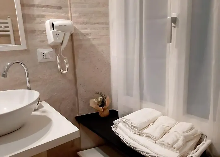 A Due Passi Da Bed & Breakfast Genua