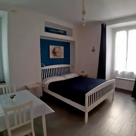 A Due Passi Da Bed & Breakfast 3*