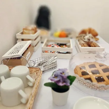 Frühstückspension A Due Passi Da Genua